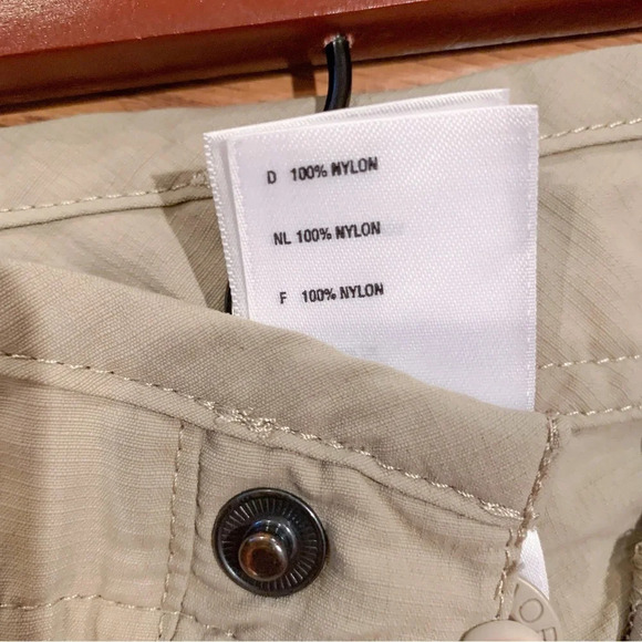 The North Face Long Khaki Nylon Hiking Shorts - Picture 5 of 7